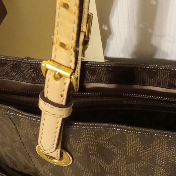 Michael kors handbag - Picture 5 of 7